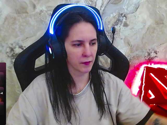 IrwiTomboy's BongaCams show and profile