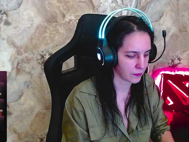 IrwiTomboy's BongaCams show and profile