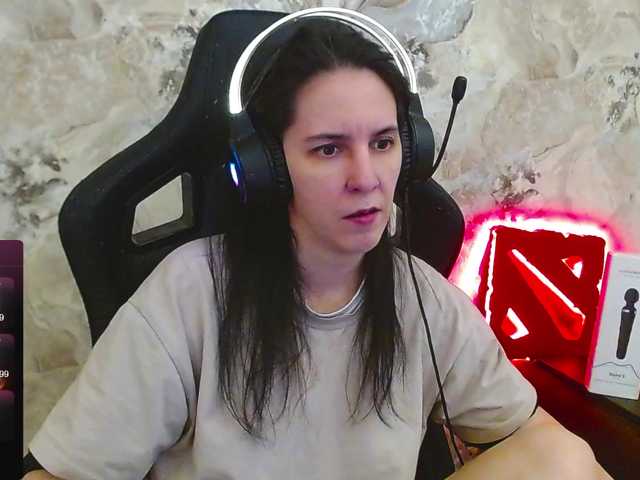 IrwiTomboy's BongaCams show and profile