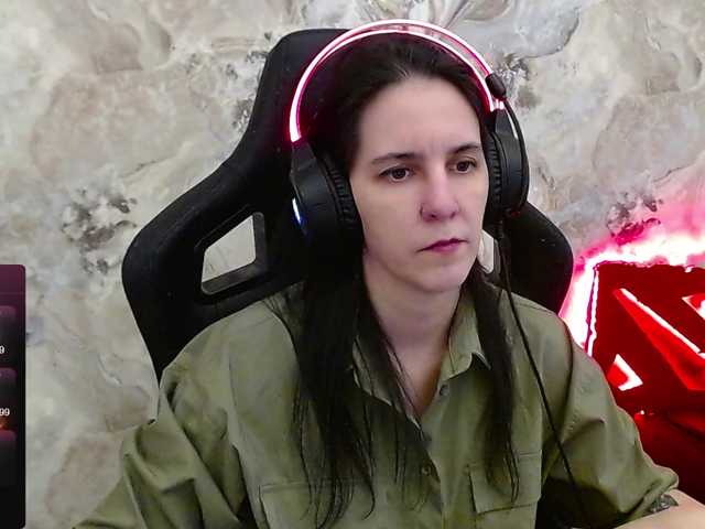 IrwiTomboy's BongaCams show and profile