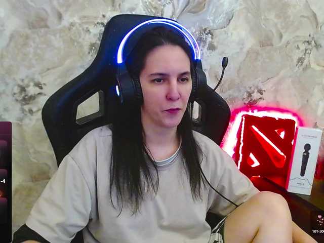 IrwiTomboy's BongaCams show and profile