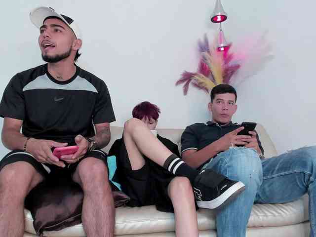 Orgasm-room300 Live Webcam on BongaCams