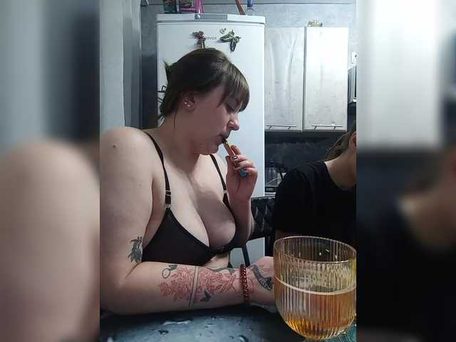 Olesya4515 – webcam model profile photo