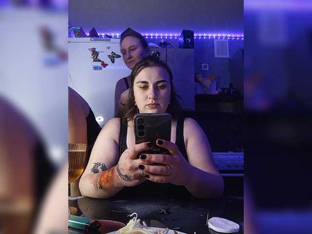 Olesya4515 – webcam model profile photo