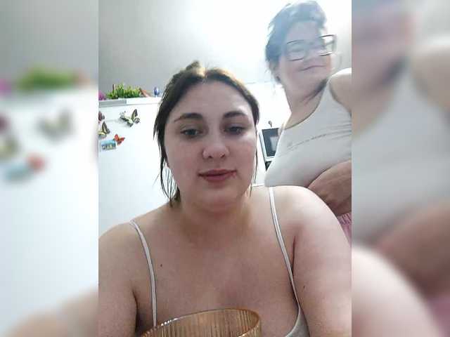 Olesya4515 – webcam model profile photo