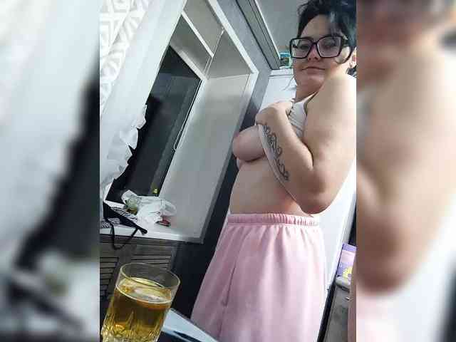 Olesya4515 Live Webcam on BongaCams