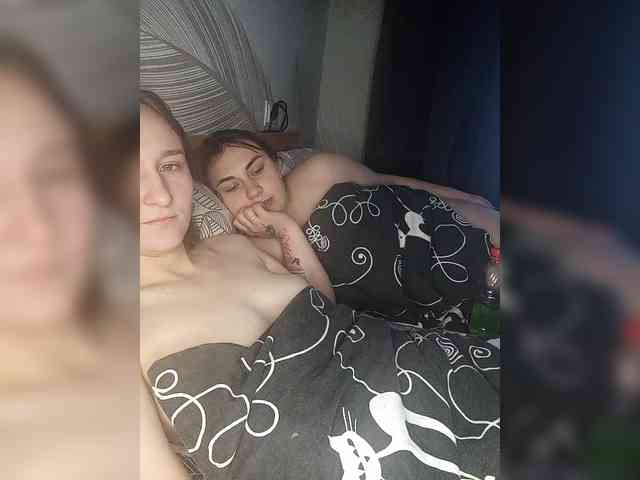 Olesya4515 Live Webcam on {site_name}