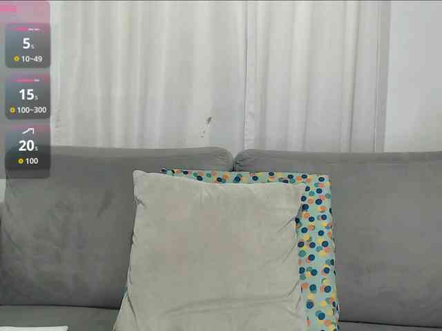 Kim-beautifull webcam