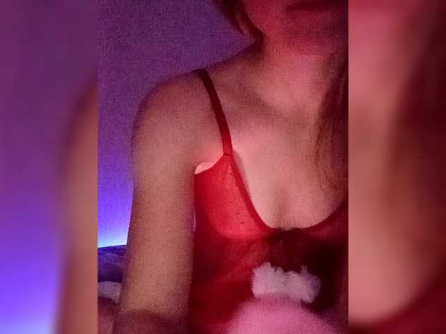 Melodi69's BongaCams show and profile