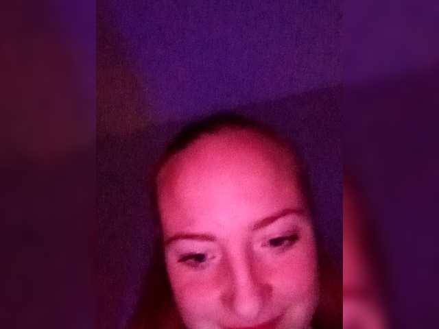 Melodi69's BongaCams show and profile