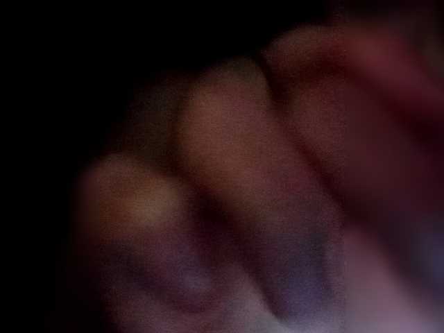 Melodi69 — 10 tokens to see breasts - 10 seconds + 2 tokens to caress them.Ask intimate questions - 7 tokensLick lips - 6 seconds - 5 tokensQuiz Who feels me better20 questionsAlso