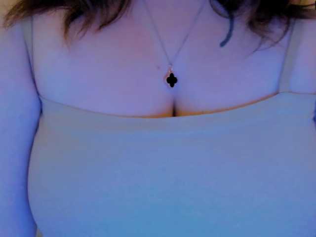 katrinad's BongaCams show and profile