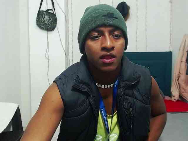 braulioth Live Webcam on BongaCams