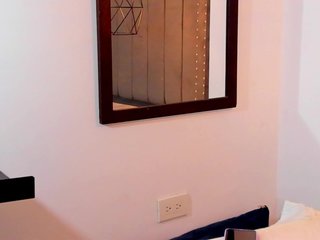 AriaDelune Porn Show