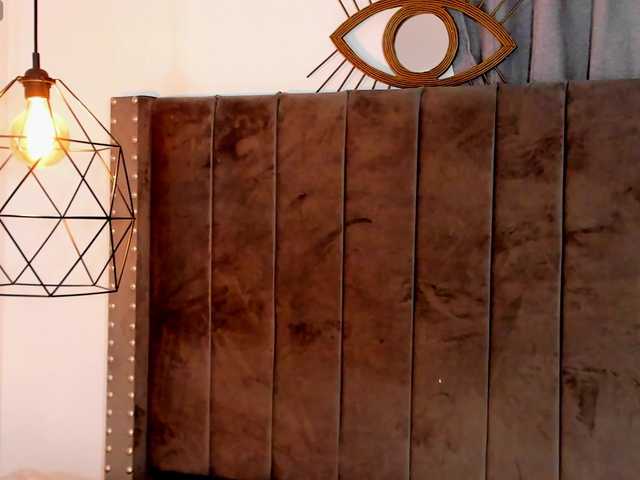 AriaDelune's BongaCams show and profile