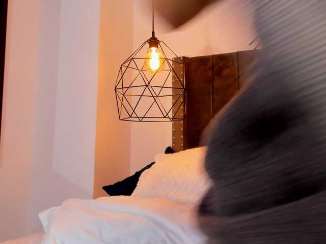 AriaDelune's BongaCams show and profile