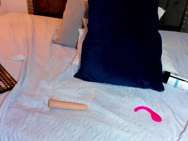 AriaDelune's BongaCams show and profile