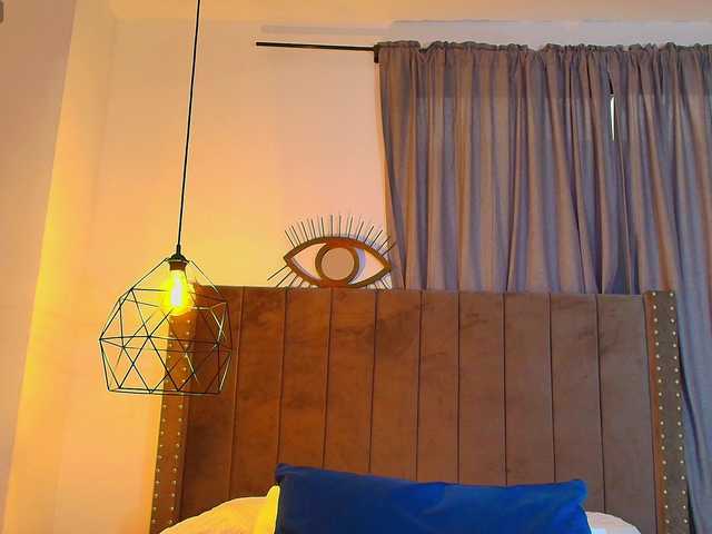 AriaDelune's BongaCams show and profile