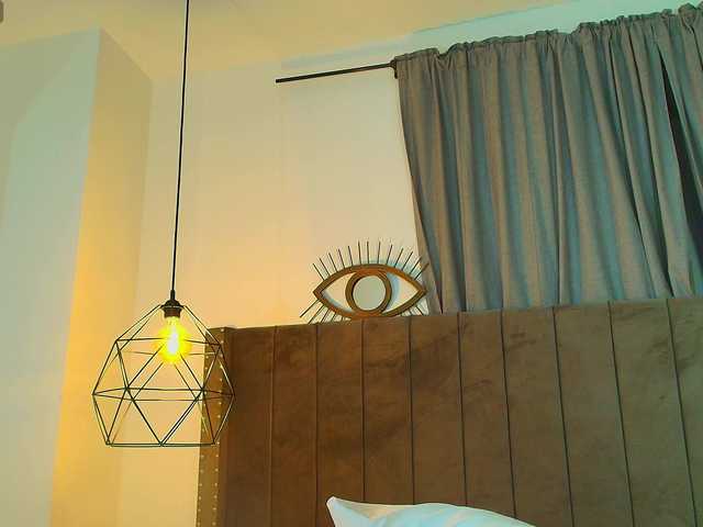 AriaDelune's BongaCams show and profile