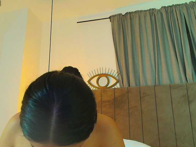 AriaDelune's BongaCams show and profile