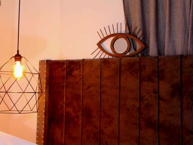 AriaDelune's BongaCams show and profile