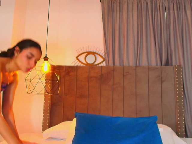 AriaDelune's BongaCams show and profile