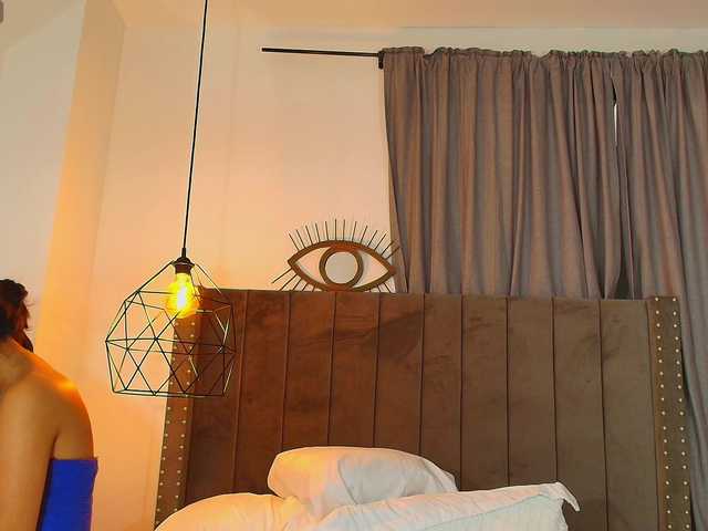 AriaDelune's BongaCams show and profile