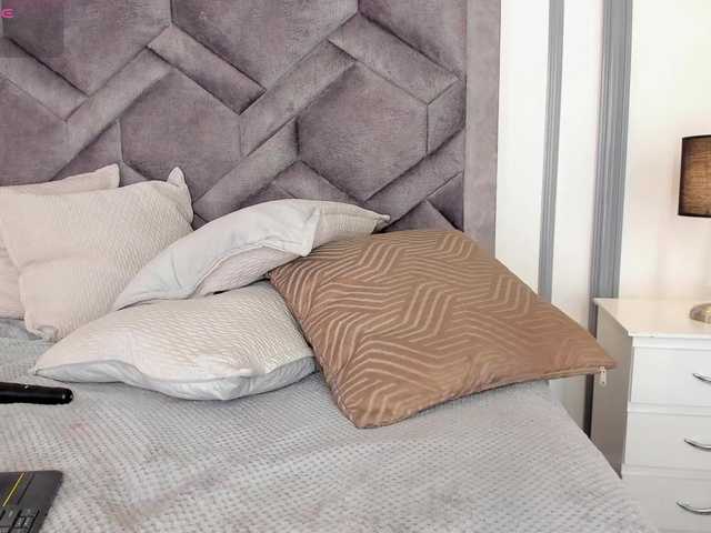 TahliaMoreau's BongaCams show and profile