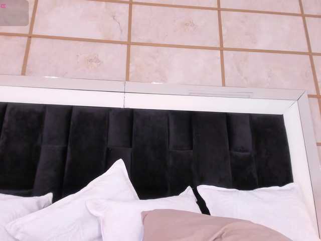 TahliaMoreau's BongaCams show and profile