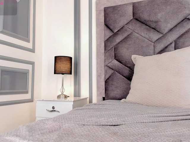 TahliaMoreau's BongaCams show and profile