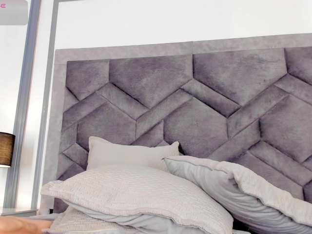 TahliaMoreau's BongaCams show and profile