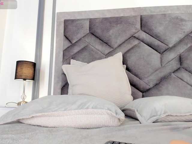 TahliaMoreau's BongaCams show and profile