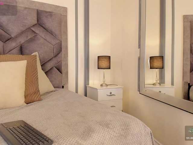 TahliaMoreau's BongaCams show and profile