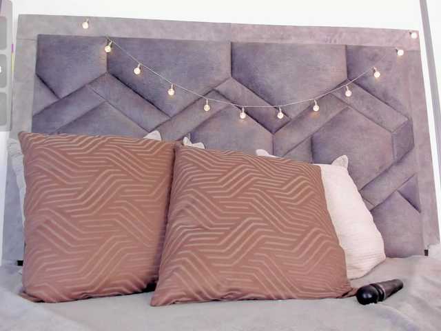 TahliaMoreau's BongaCams show and profile