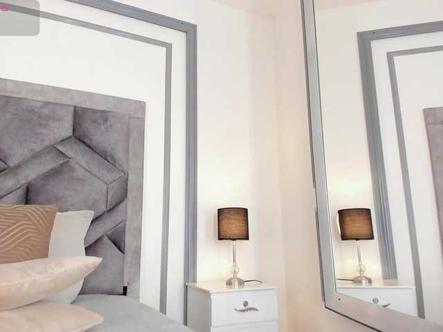 TahliaMoreau's BongaCams show and profile