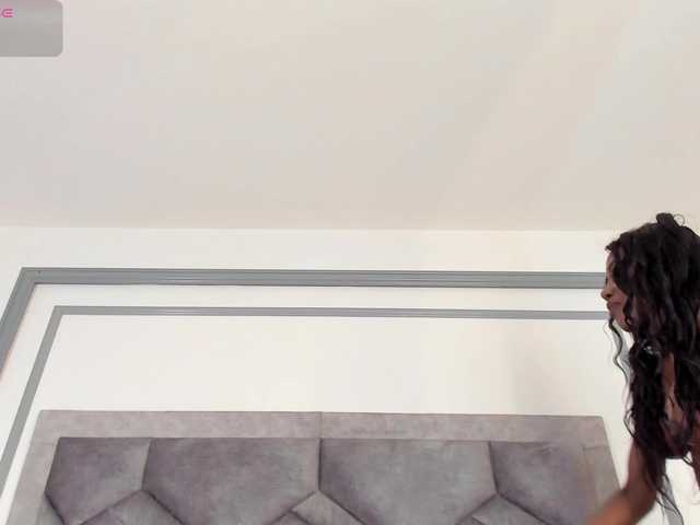 TahliaMoreau's BongaCams show and profile