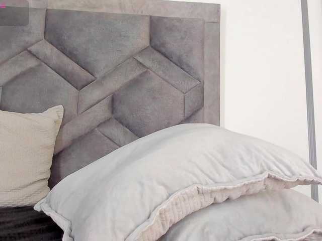 TahliaMoreau's BongaCams show and profile