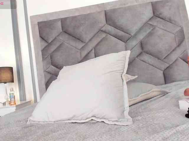 TahliaMoreau Live Webcam on BongaCams