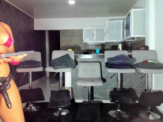 Hot-fetish69's BongaCams show and profile