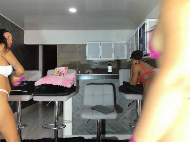 Hot-fetish69's BongaCams show and profile