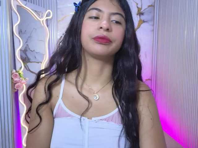 Sandyy-tay's BongaCams show and profile