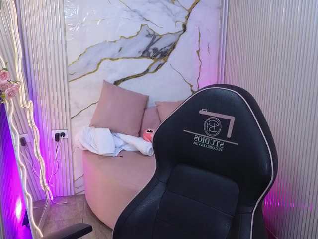 Sandyy-tay's BongaCams show and profile