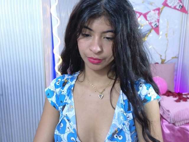 Sandyy-tay's BongaCams show and profile