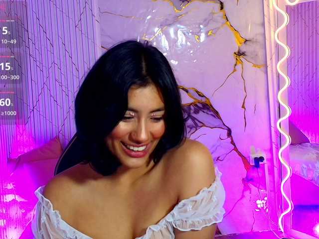 PEACHY-TAY's BongaCams show and profile