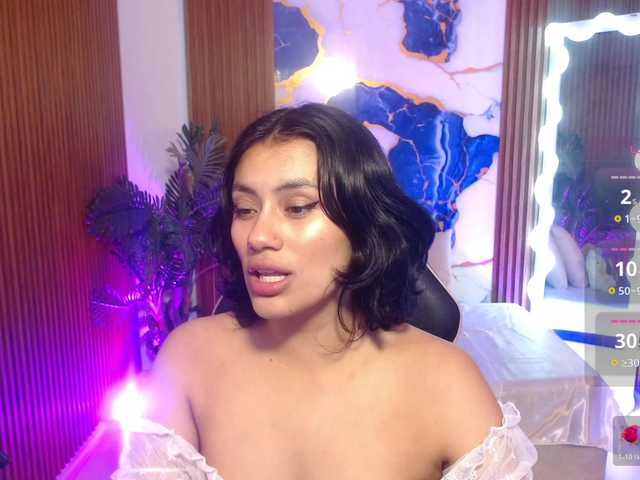 PEACHY-TAY's BongaCams show and profile