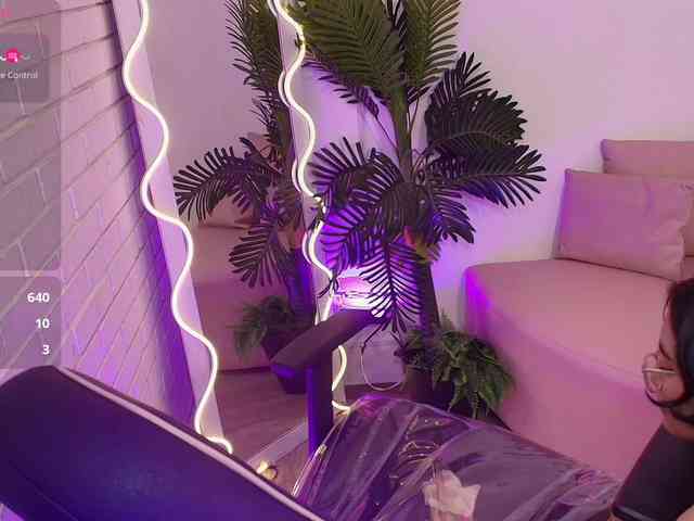 PEACHY-TAY PEACHY-TAY