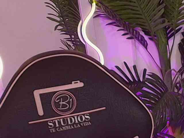 PEACHY-TAY PEACHY-TAY