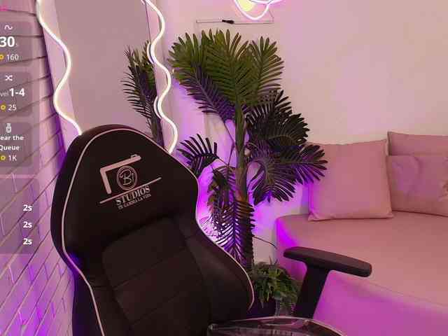 PEACHY-TAY PEACHY-TAY