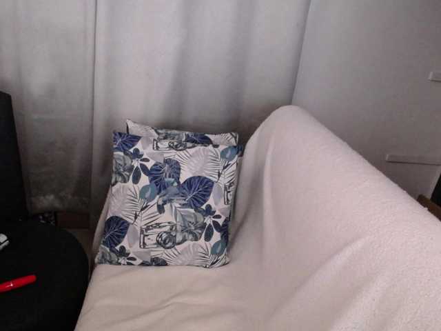 SALMAHOT115's BongaCams show and profile