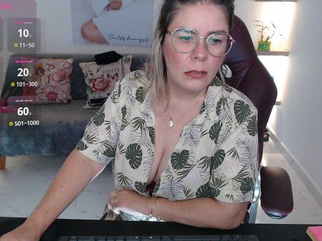 Miss-Diva1's BongaCams show and profile